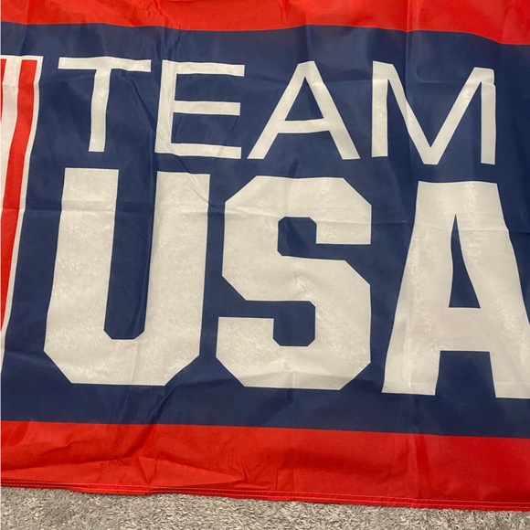 Team USA 3x5 Flag - Picture 2 of 5